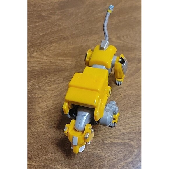 Playmates Voltron Legendary Defender Combiner YELLOW LION 2017 Action Figure 6" - Picture 3 of 7